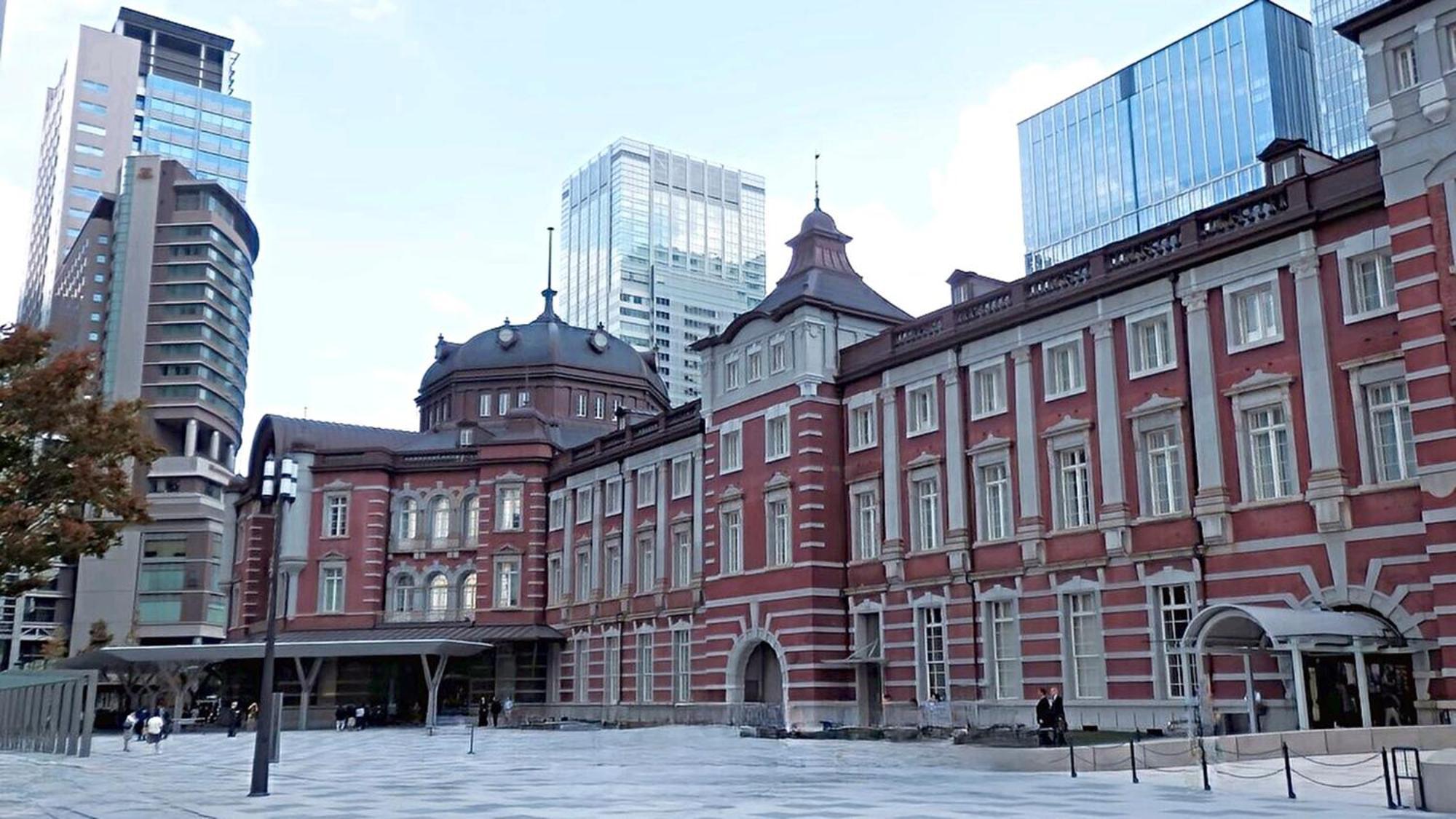 Toyoko Inn Tokyo Eki Yaesu Kita Guchi Exterior photo